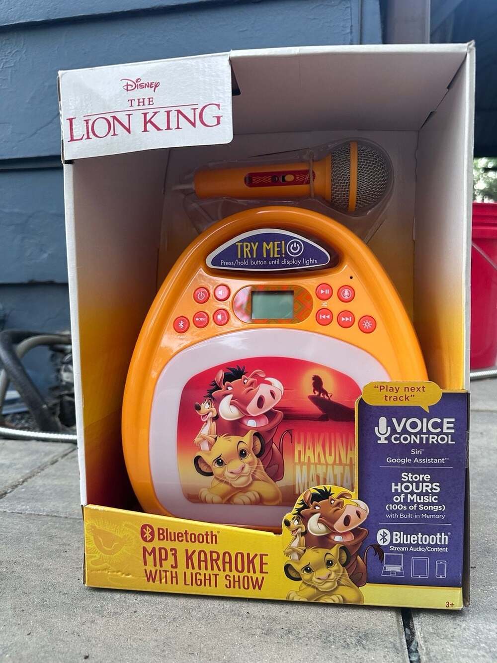 Disney The Lion King Bluetooth MP3 Karaoke Machine with Light Show